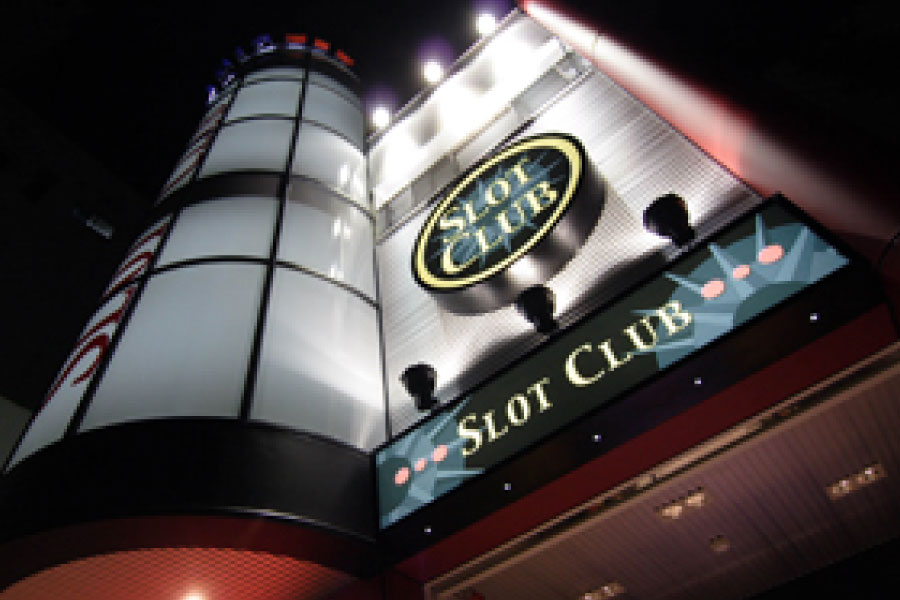 設置機種情報 - SKIPスロットクラブ小田原錦通り店